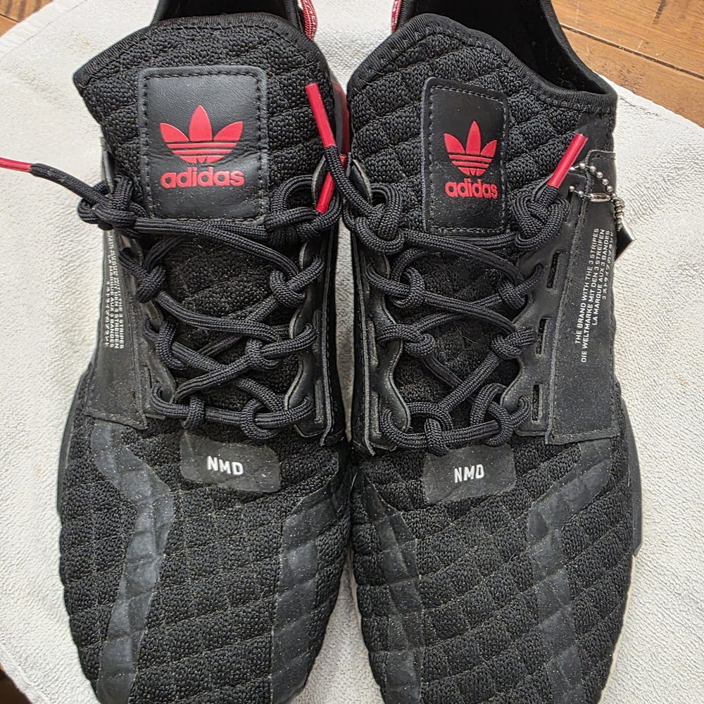 Adidas NMD R1 V2 Black Scarlet Quilted Sneakers
